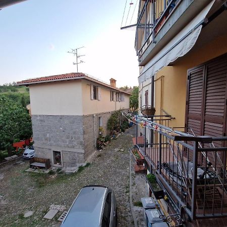 Lovely One-Bedroom Attic In An Ancient Village Bologna Exterior photo